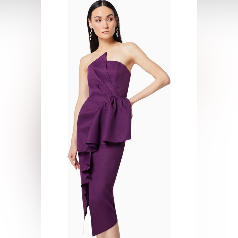 Elliatt Reception Cascade Ruffle Strapless Cocktail Dress in purple